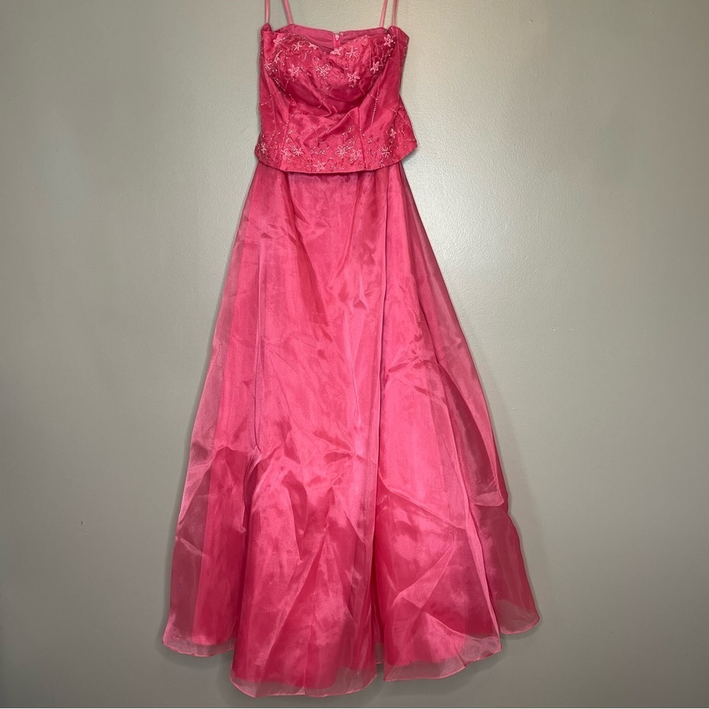 VINTAGE Y2K Scene Pink Strapless Ball Gown With Beaded Top Size 5/6 (Juniors)